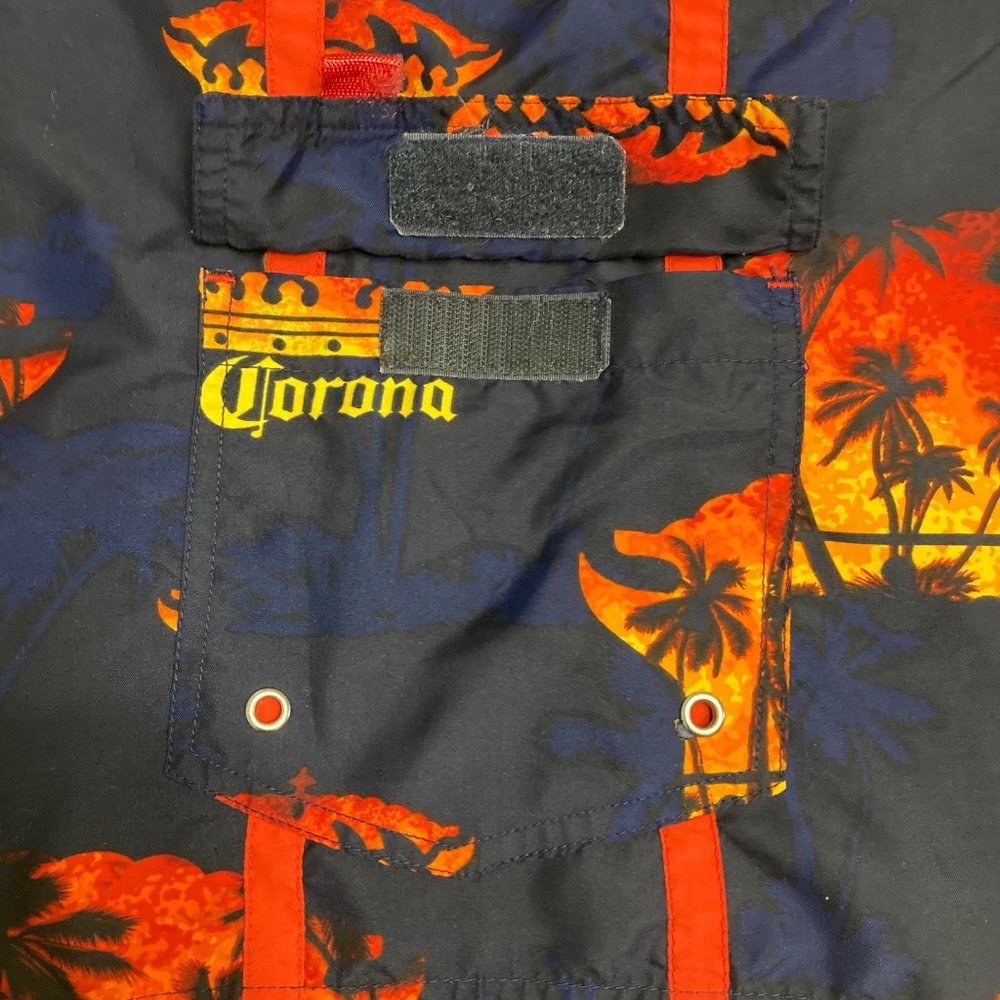 Men's Swimtrunks / Shorts - Picture 9 of 11